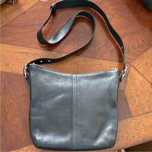 Genuine vintage COACH black leather Legacy slim hobo shoulder bag adjustable